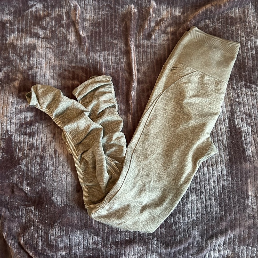 Fabletics Gray Leggings